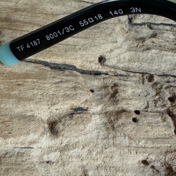 Tiffany 4187F  80013C Sunglasses with Tiffany case and dust cloth, Authentic - Picture 5 of 5